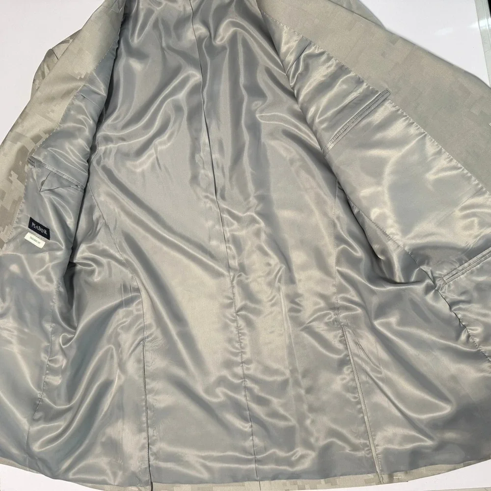 Jos A Bank Men 44L Tailored Fit Digital Camo Dinner Jacket Silver Grey Minecraft